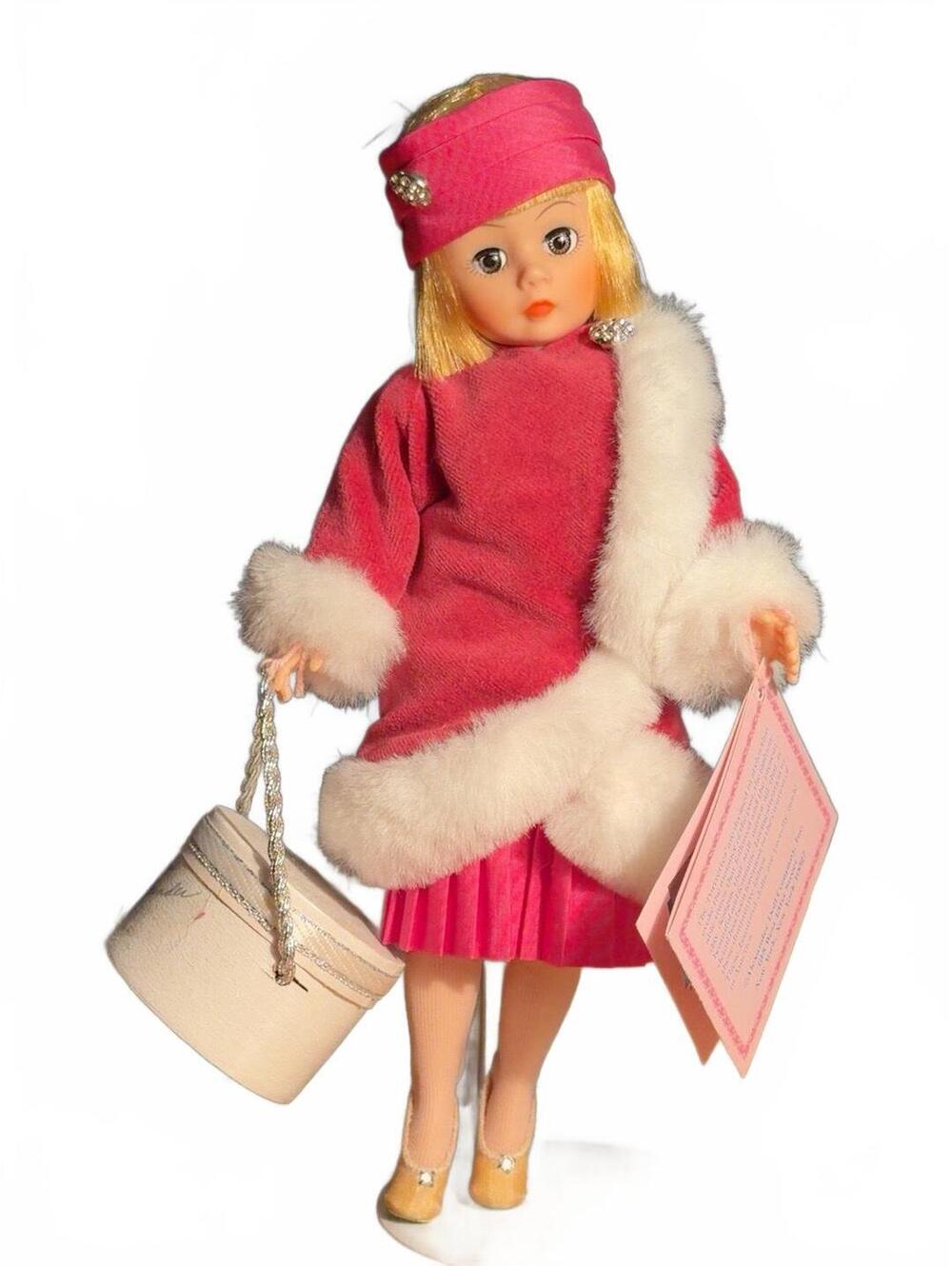 1991 Madame Alexander Twenties Traveler #1139 Doll Tag Hatbox